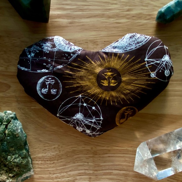 Celestial Meditation Eye Mask - Picture 5 of 6